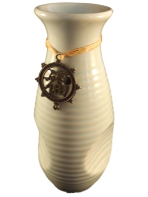 Keramiek Oliebrander met Chinees hangertje, 17 cm