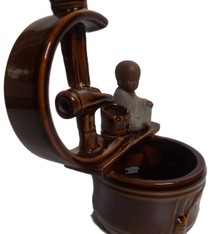 Terugstroom wierook-waterval. Monnik -7