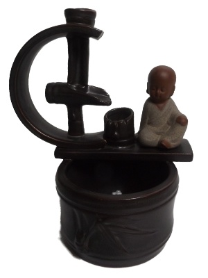 Terugstroom wierook-waterval. Monnik -7