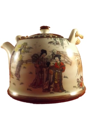 Theepot met Chinese vrouwen