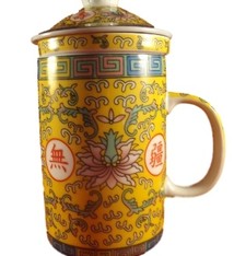 Chinese Thee Mok met Bloem Geel