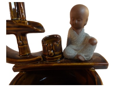 Terugstroom wierook-waterval. Monnik -6