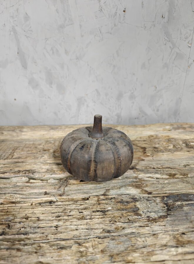 Houten Pompoen Decoratie – Stoer en Sfeervol