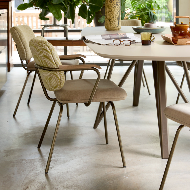 Eetkamerstoel Kobe | met armleuning | frame Sand