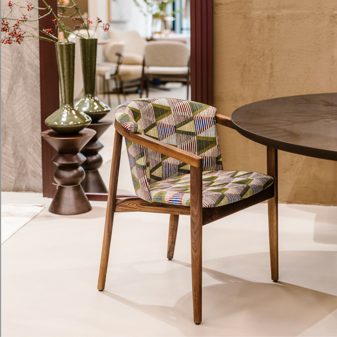 Eetkamerstoel | Merano | Met arm | American Walnut