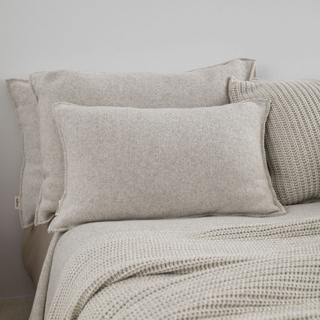 Sierkussen rectangular I wool I beige I 60x40