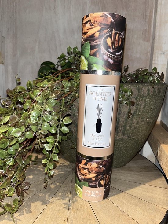 ashleigh & burwood geurstokjes bergamot & oud 150ml