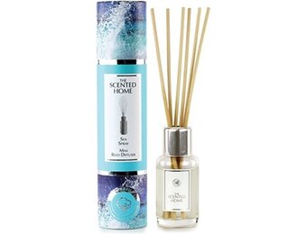 Ashleigh & Burwood Small Reed Diffuser Sea Spray
