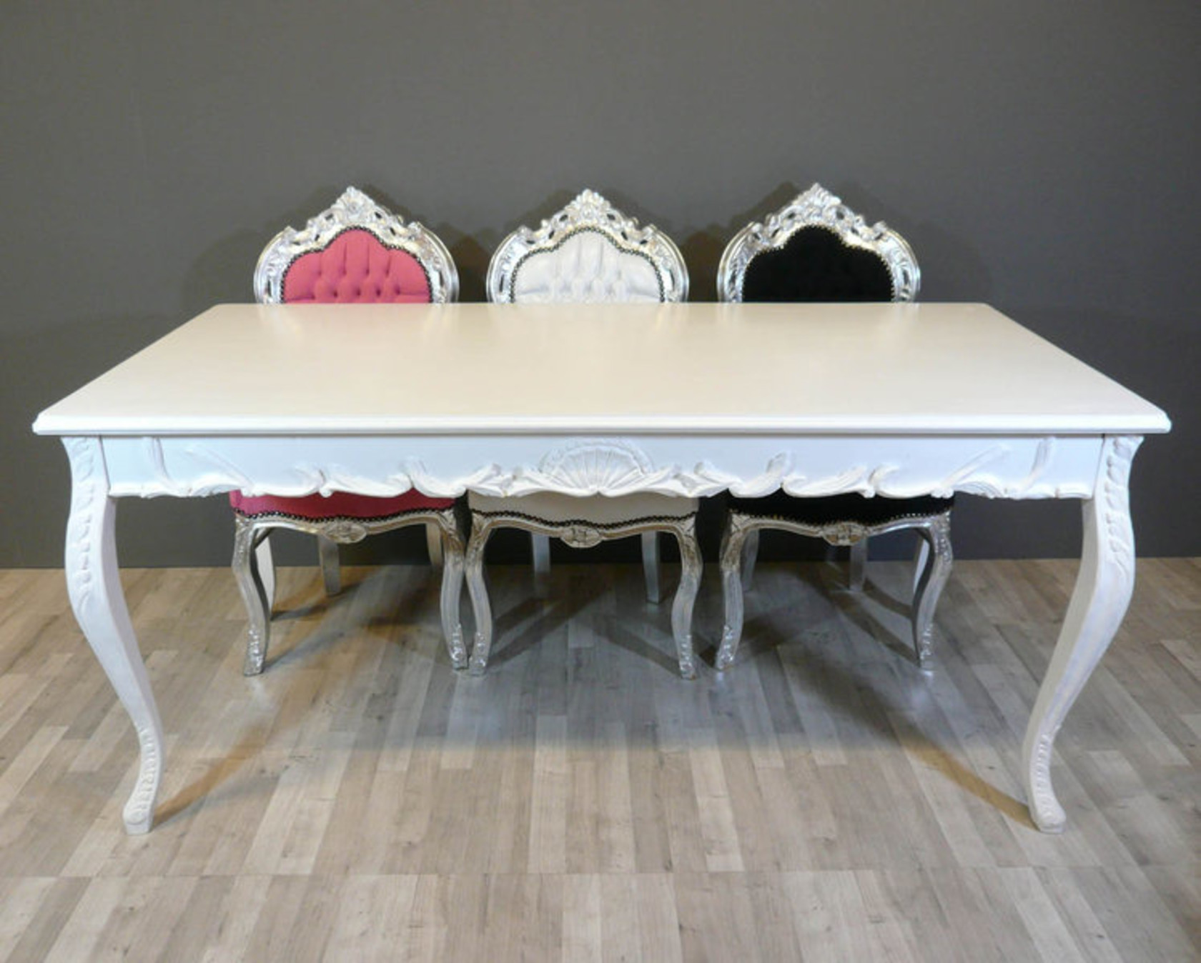 Witte barok tafel Le Chique Wonen