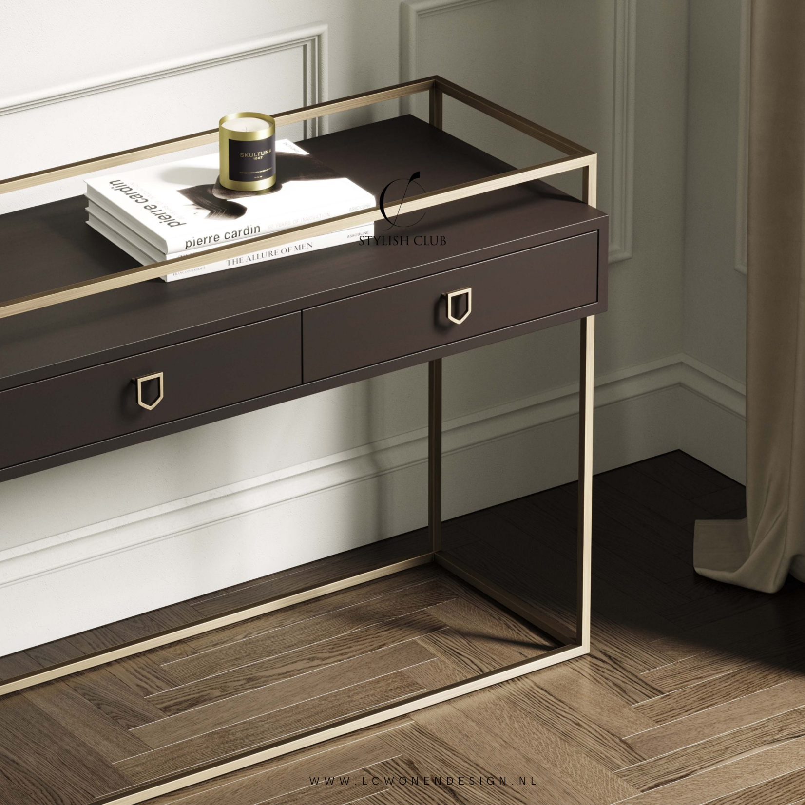 Stylish Club The three-drawer Cocktail console