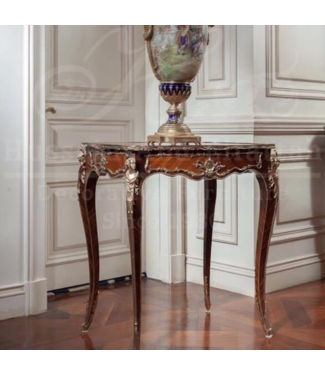 LC Louis XV  table