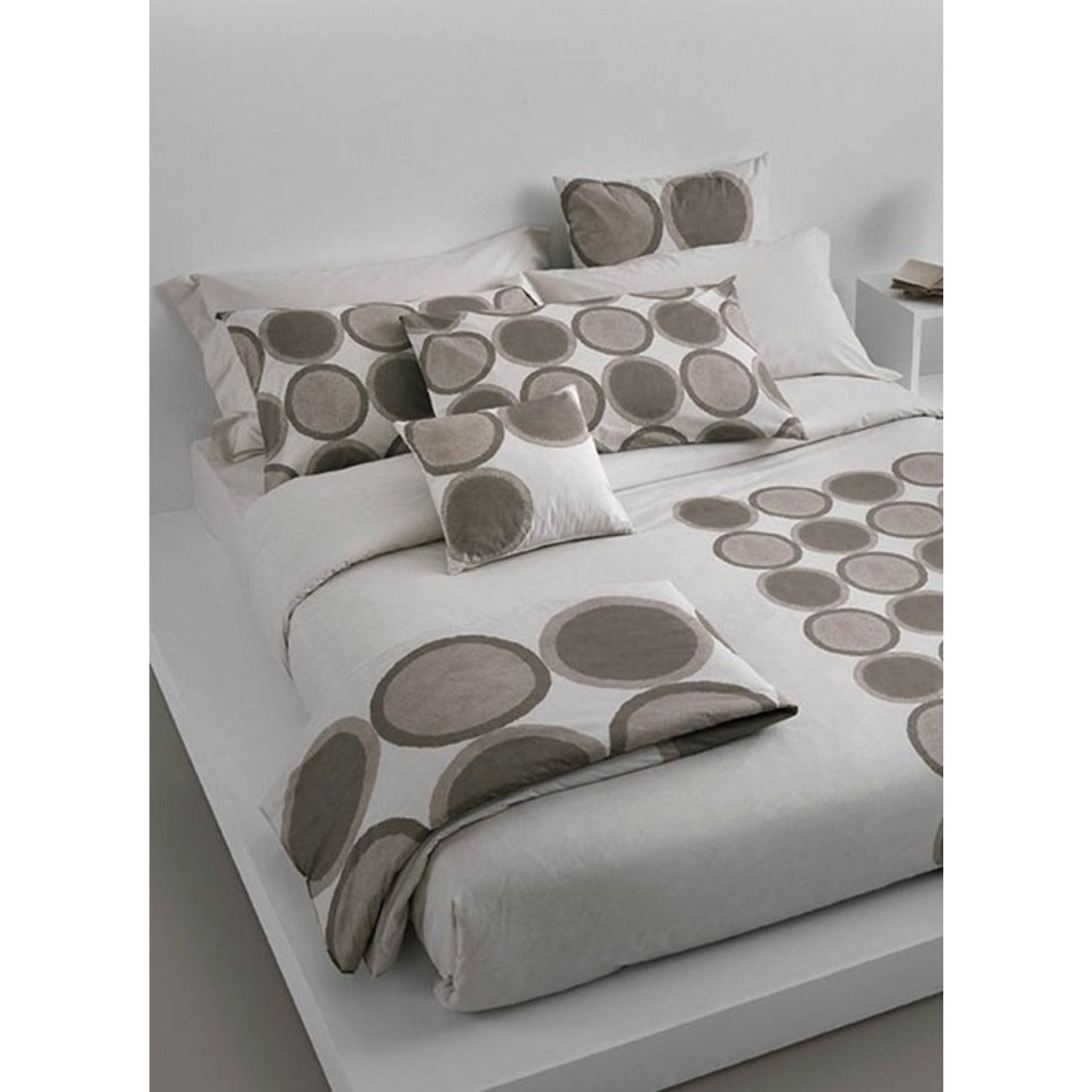 Carrara Dekbedovertrek Carrara Bed Art Circle Beige