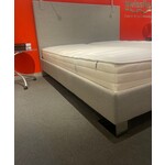 Swissflex Swissflex Bedkader Silhouette met uni 15 bodems 180cm x 200cm (zonder matrassen)