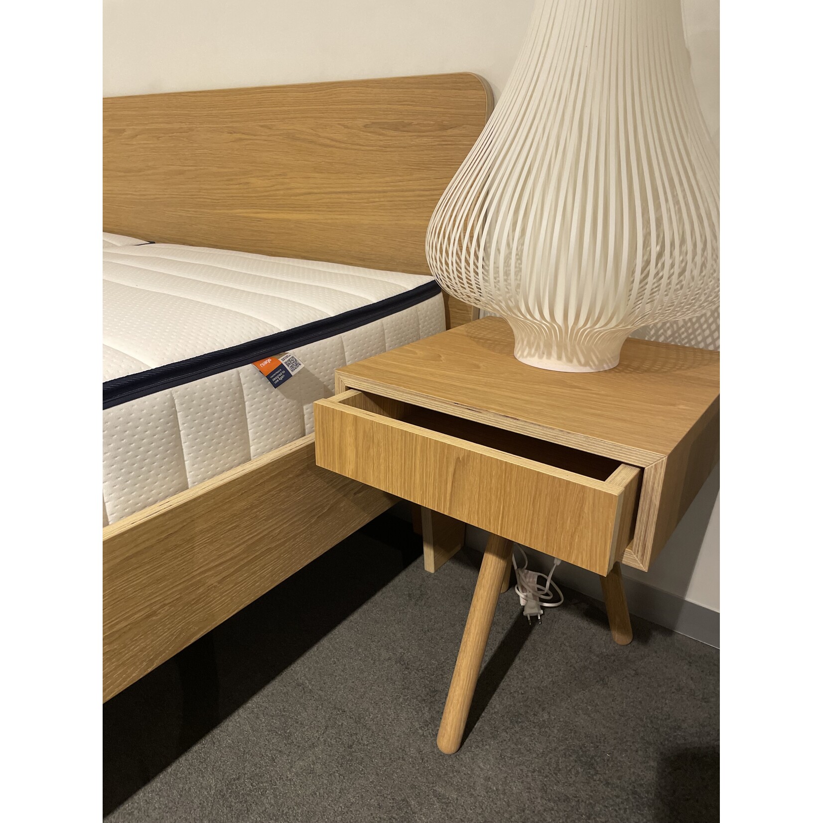 Loof Bedkader Loof Pure Eiken met nachttafels 180cm x 200cm
