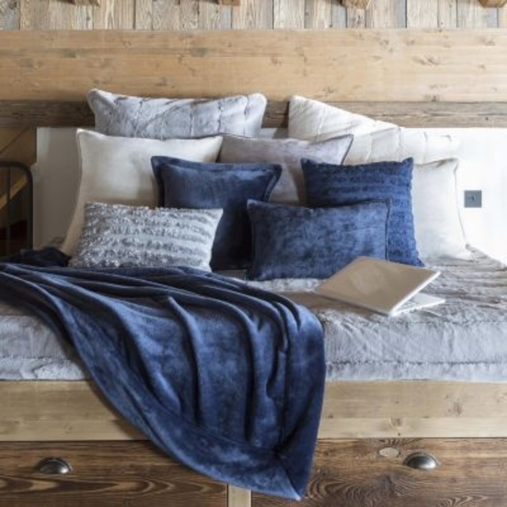 Vivaraise Plaid Tender Encre 150/200