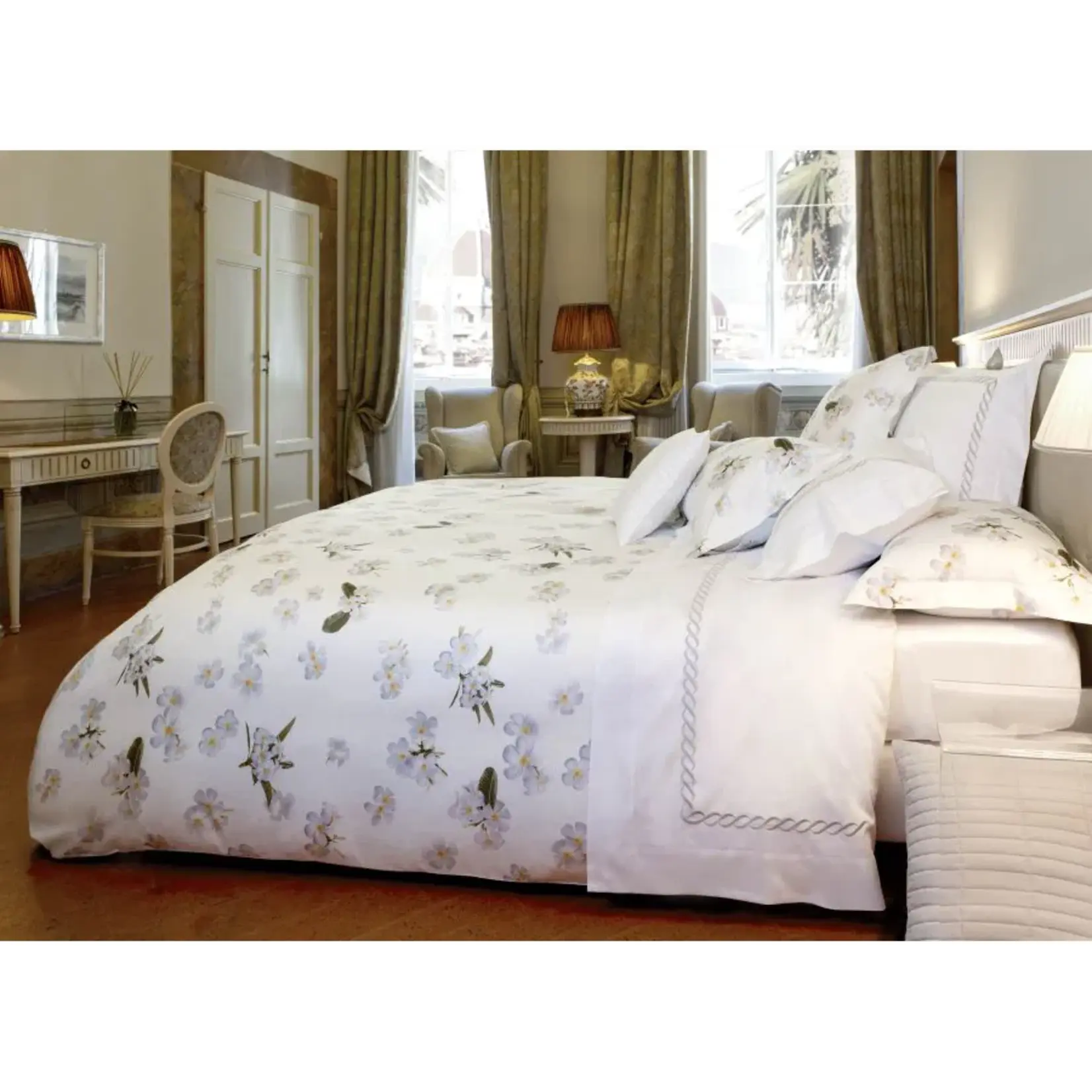 Signoria Dekbedovertrek Signoria Frangipani White