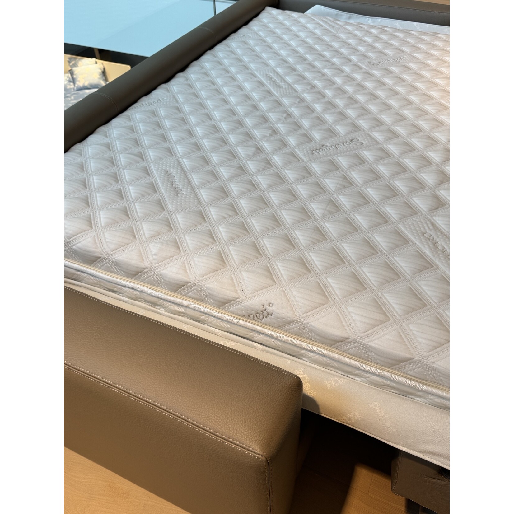 Pol74 Slaapzetel Pol74 Lario Leder 160 cm x 200 cm