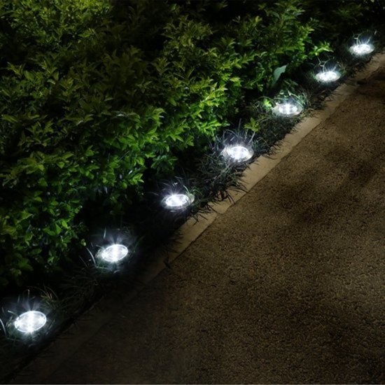 Leven van Oude man Goed Luxe Solar LED Grondspots op Zonne-Energie - Automatisch aan en uit met dag  en nacht sensor - Padverlichting buitenlamp / Buitenverlichting lampen /  Lamp / Tuinlamp / Priklamp / Grondspot | Best Deals Online BV
