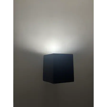 Hofftech Wandlamp LED GU-10 IP-65 - Enkele lichtbundel Dimbaar ‒ Vierkant 8.1 cm - Zwart