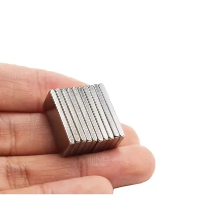 merkloos Super Sterke Neodymium Magnetenset - Rechthoekig - 10x5mm - Ideaal voor Whiteboards en Koelkasten - Set van 10 Magneten
