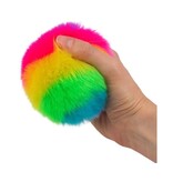 Trendhaus Fluffy regenboog stressbal - Speelbal - Soft density - Ø 7 cm - Multicolor