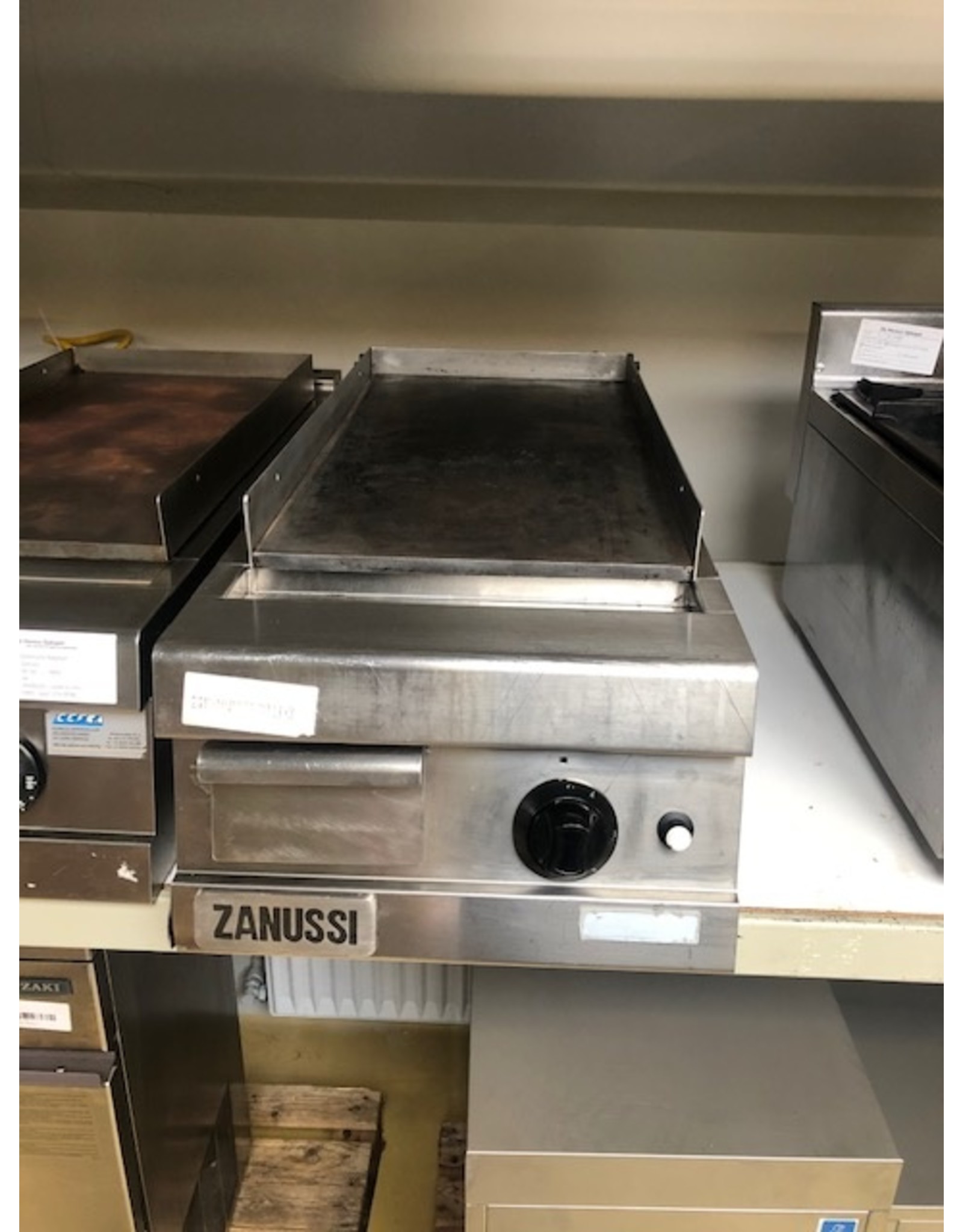 Zanussi Zanussi Griddle 90-Linie auf Erdgas (glatt)