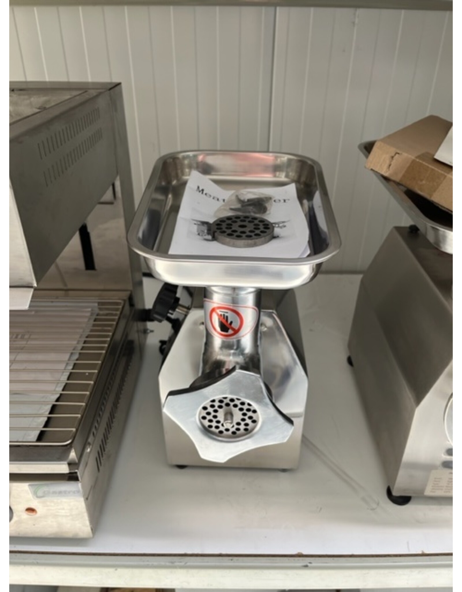 Q-Gastro Elektrischer Fleischwolf/Fleischwolf TT-12 (Neu!!)