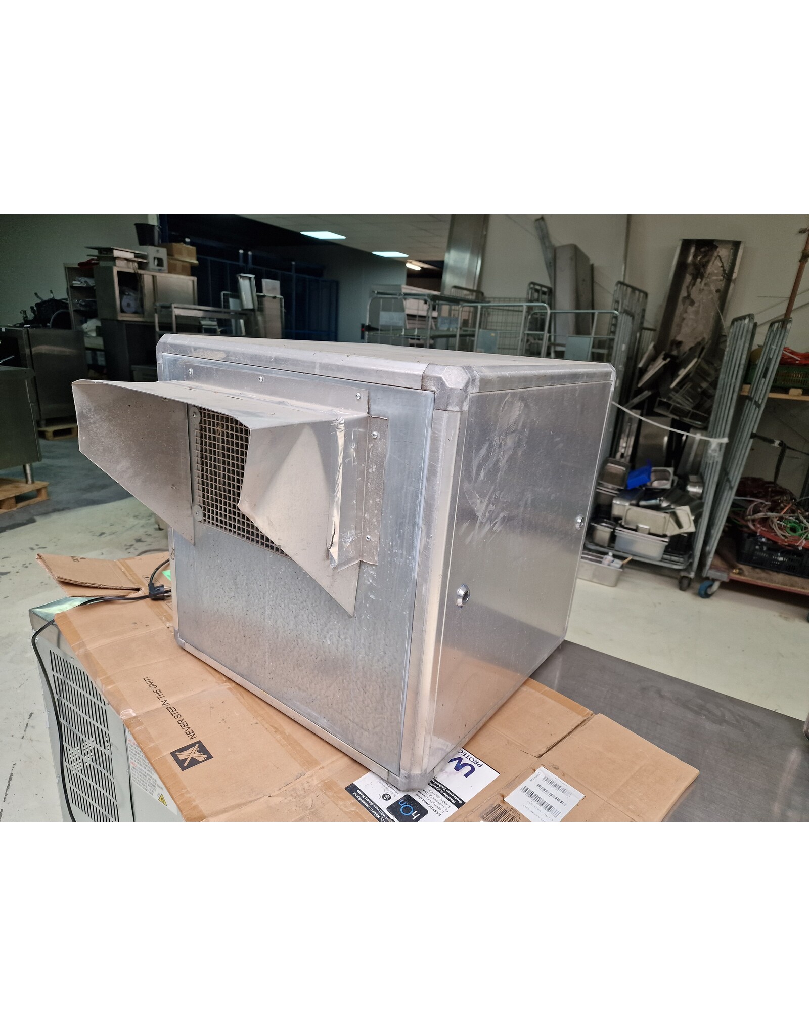 Afzuigmotor 3250m3/h 230V 65x65x65cm