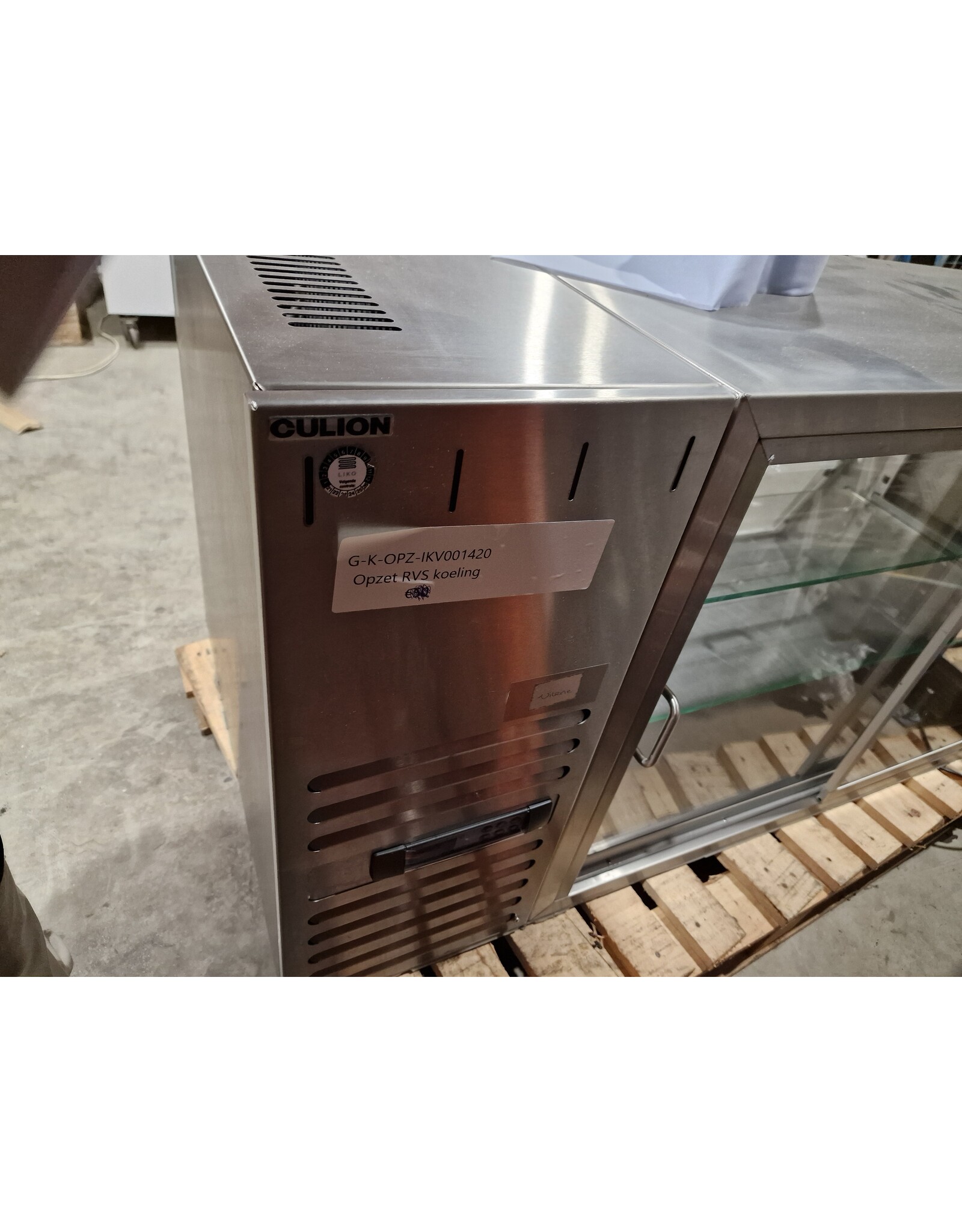 Professionele Culion opzet vitrine  140x70x70 = bxdxh cm's