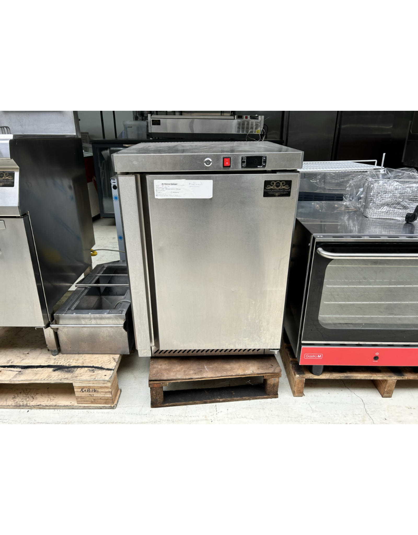 Kleiner Kühlschrank 60x61x85