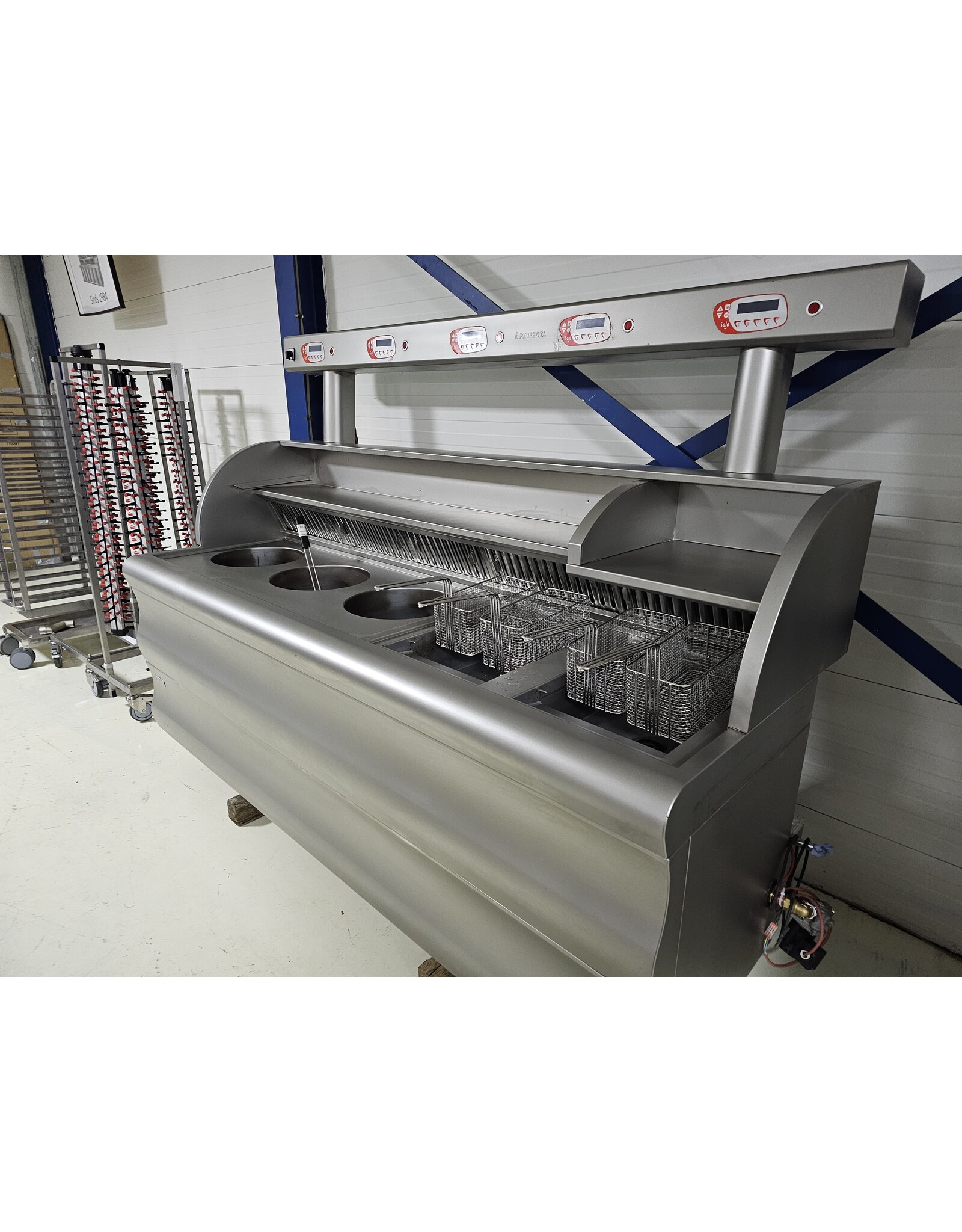 Perfecta 5 pans nog niet gereviseerde bakwand friteuse