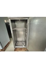 Gram Eintüriger Gram-Bäckereikühlschrank aus Edelstahl Gram Eintüriger Gram-Bäckereikühlschrank aus Edelstahl