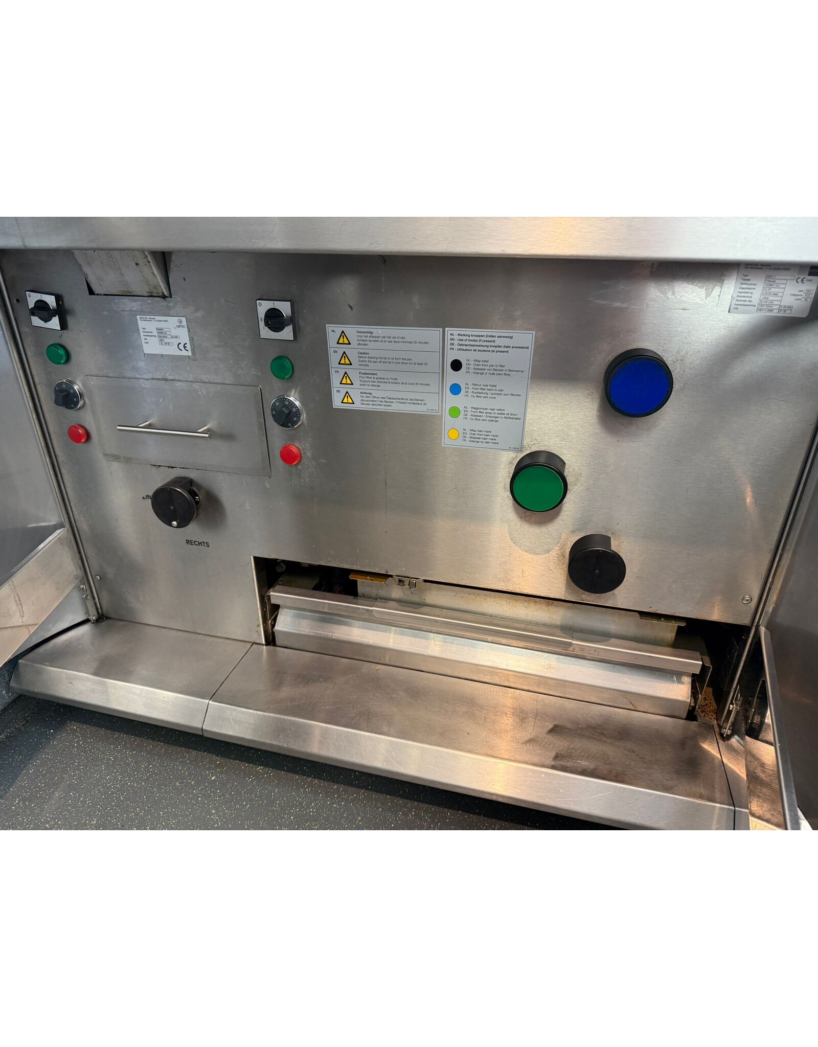 Kiremko Nog te reviseren - Kiremko bakwand friteuse 3 P 7 manden bakplaat en uitschepbak