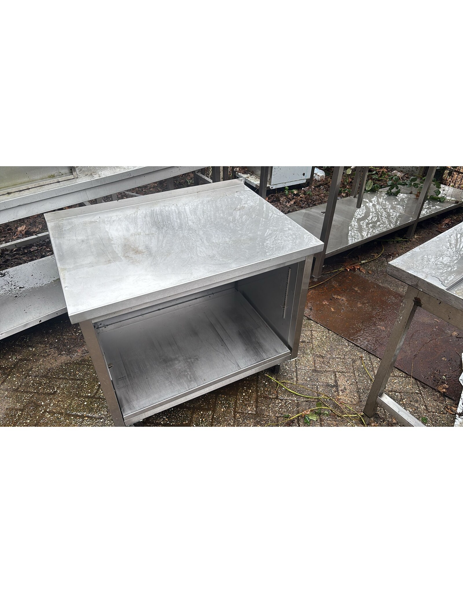 RVS werktafel 100x70x90 bxdxh