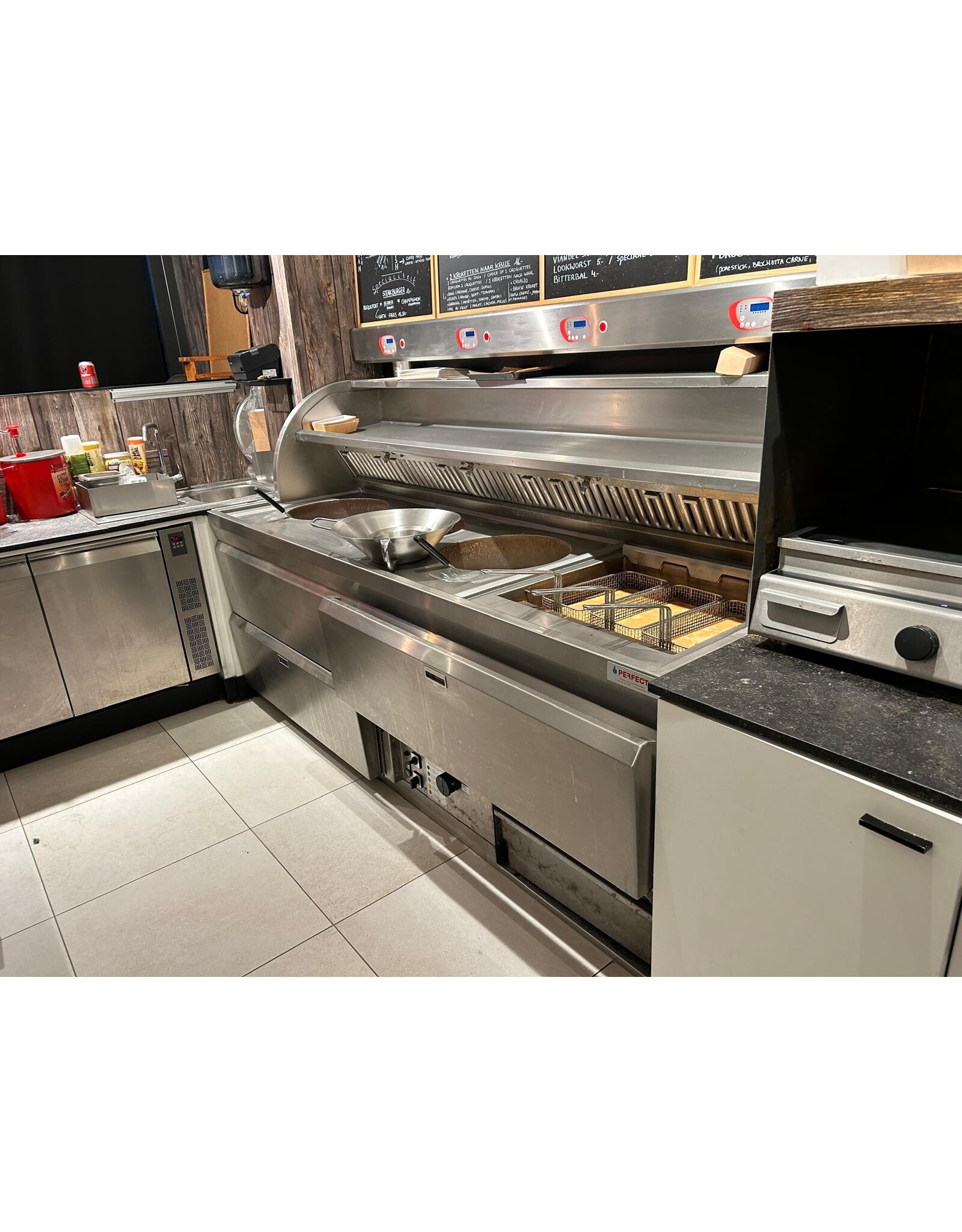 Nog te reviseren - Perfecta bakwand friteuse 2x XXL R, 2 mands en bakplaat