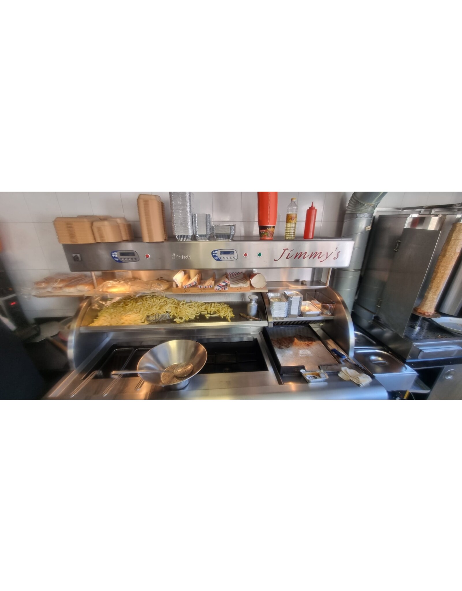 Nog te reviseren - Perfecta bakwand friteuse 2x 3 mands en bakplaat