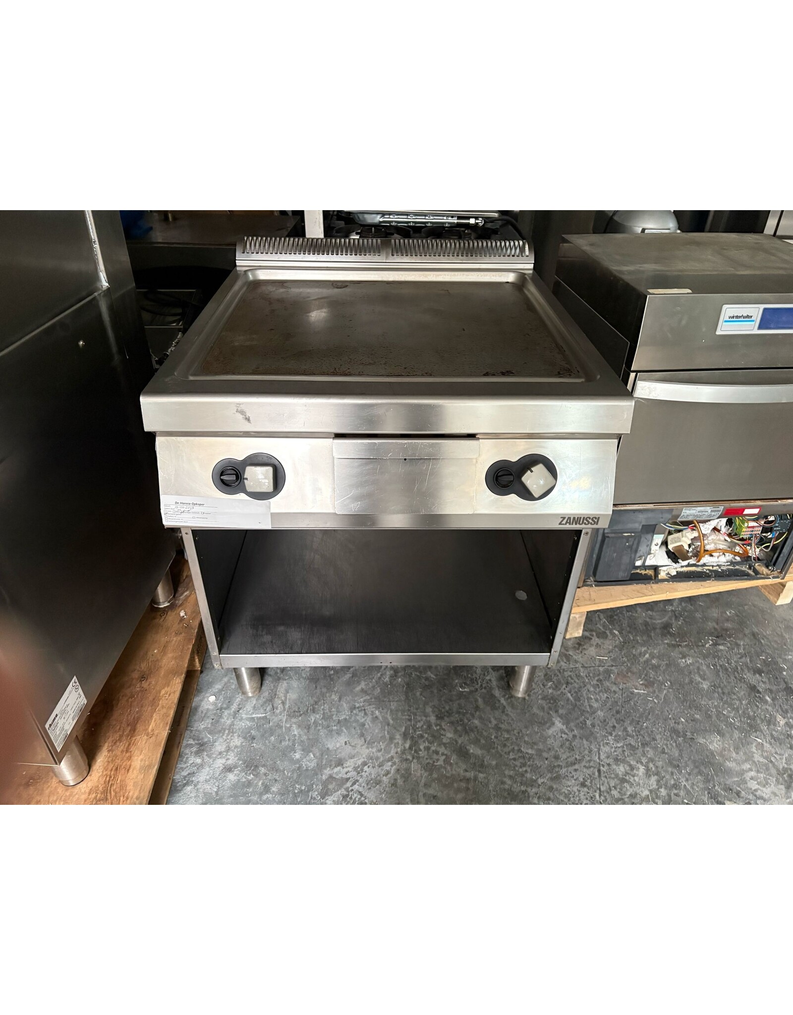 Gasbakplaat zanussi opbergruimte