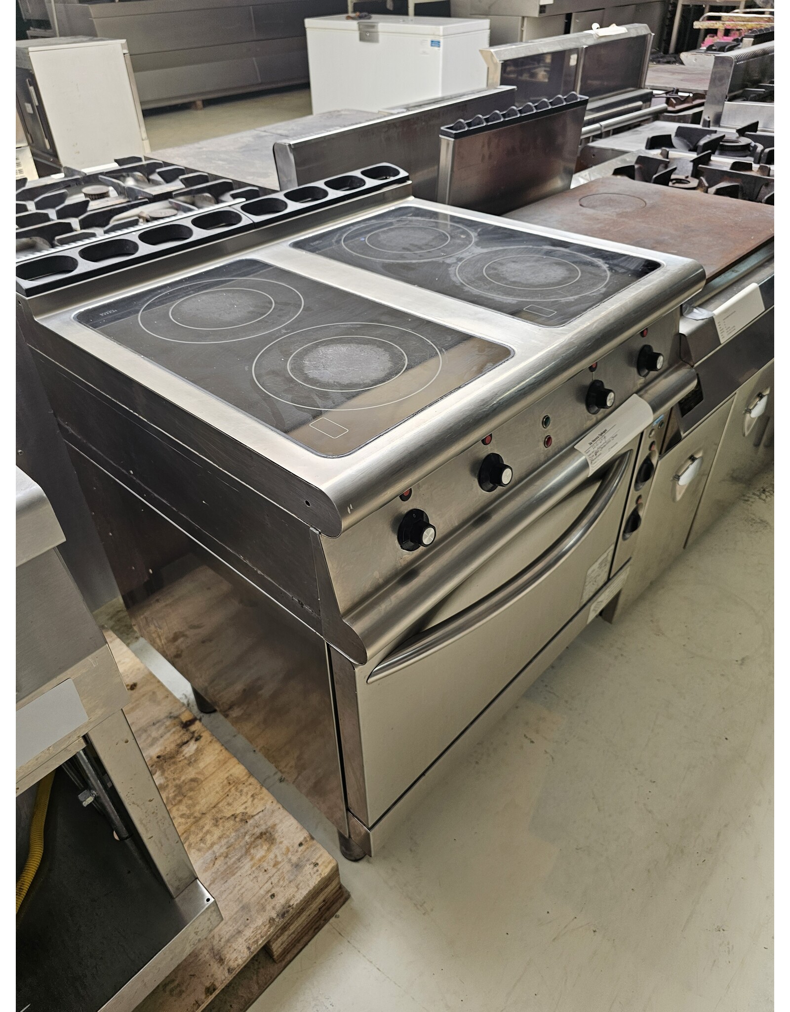 inductie fornuis met oven 73x80x95 lxbxh