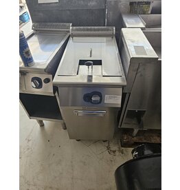 Elektrolux elektrische friteuse 73x40x89 lxbxh