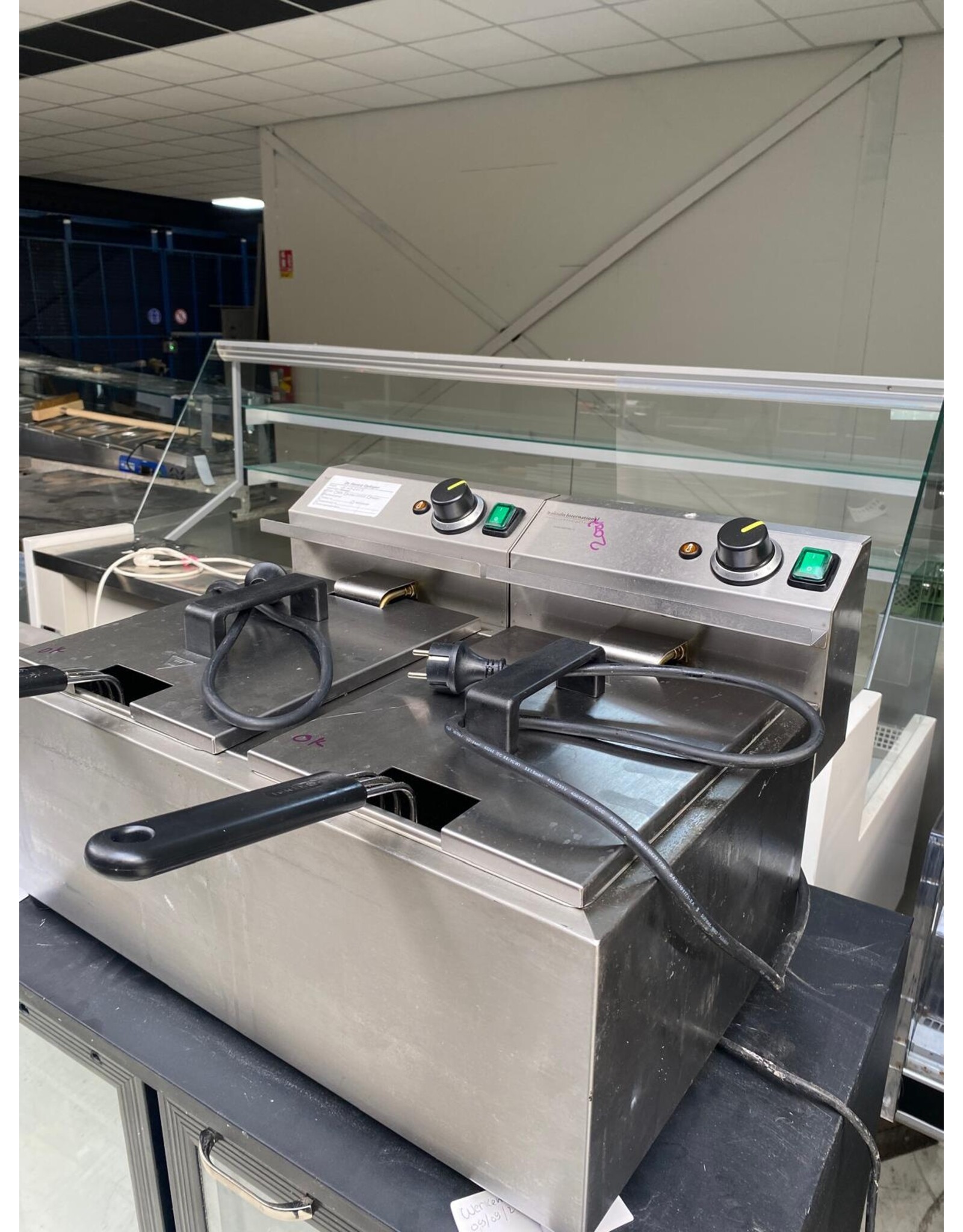 Hendi Kleine 2 pans frituur - 46x60,5x35 lxbxh