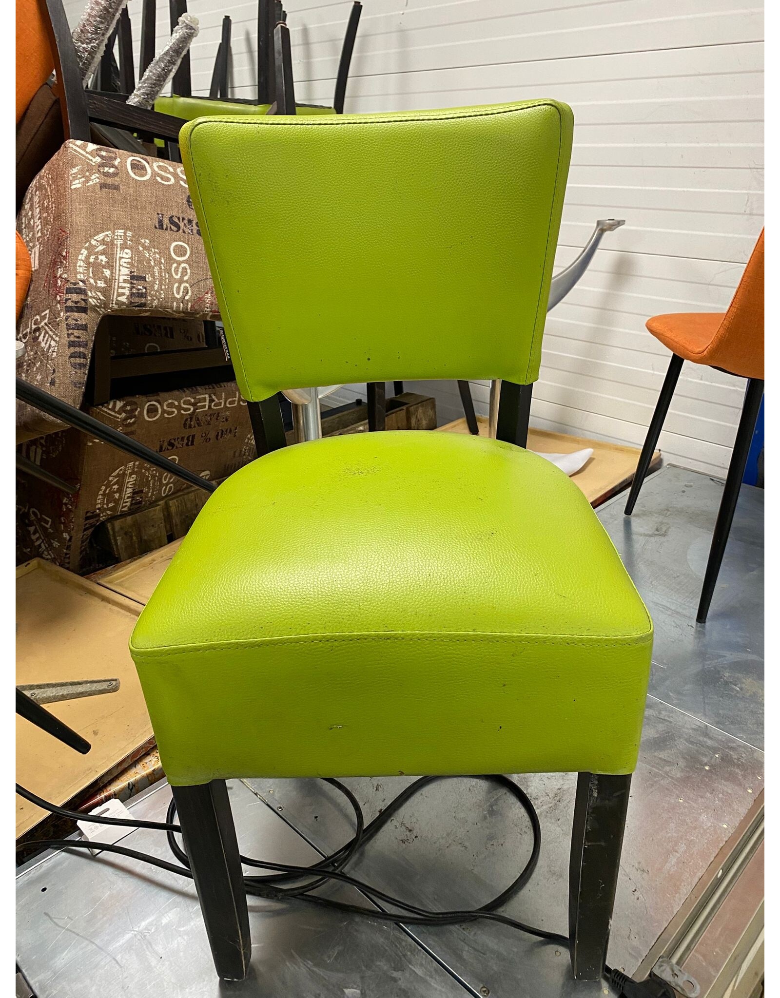 Groene horecastoel - 45x45x84 lxbxh (Gebruikt)