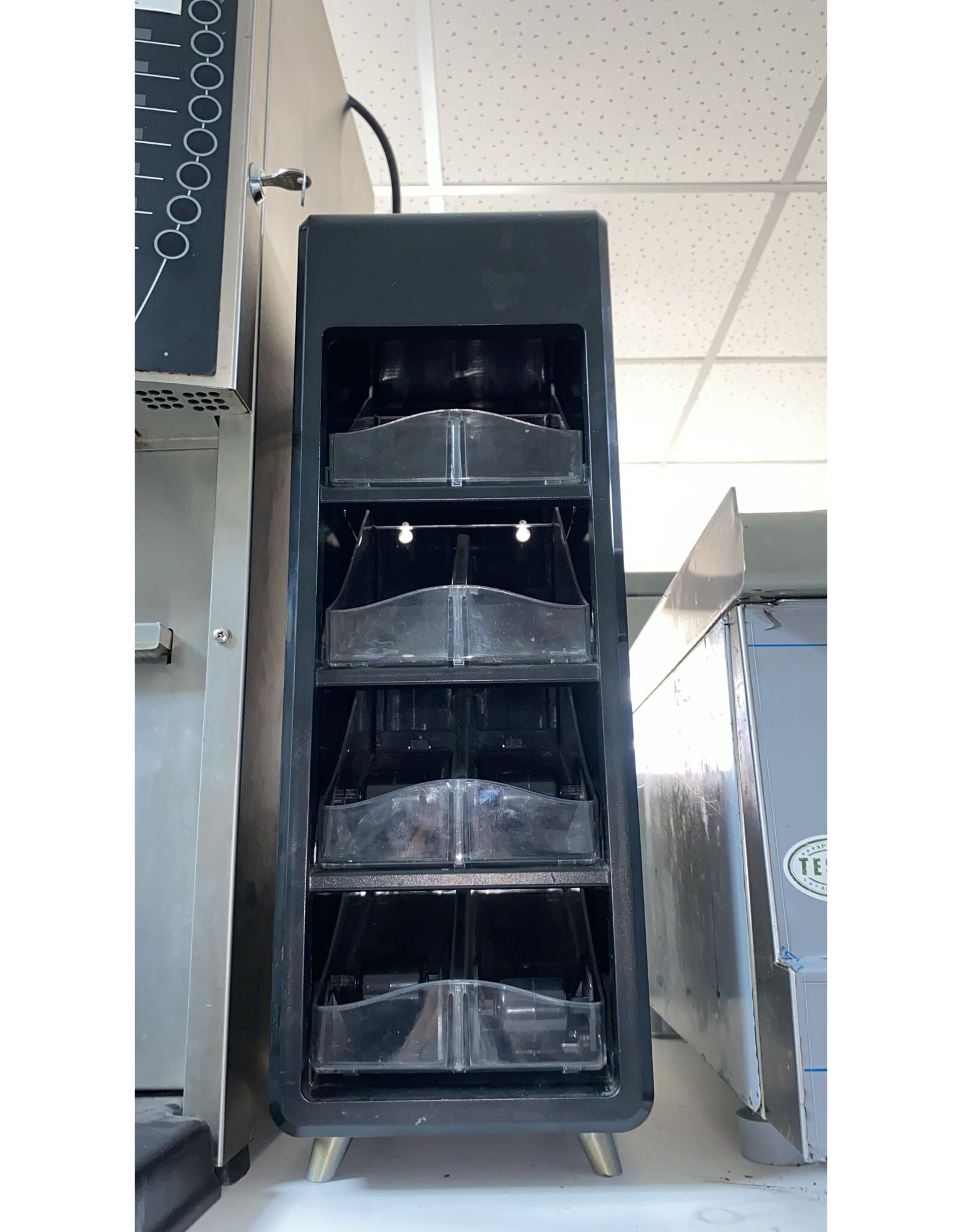 thee houder - 25x18x50 lxbxh