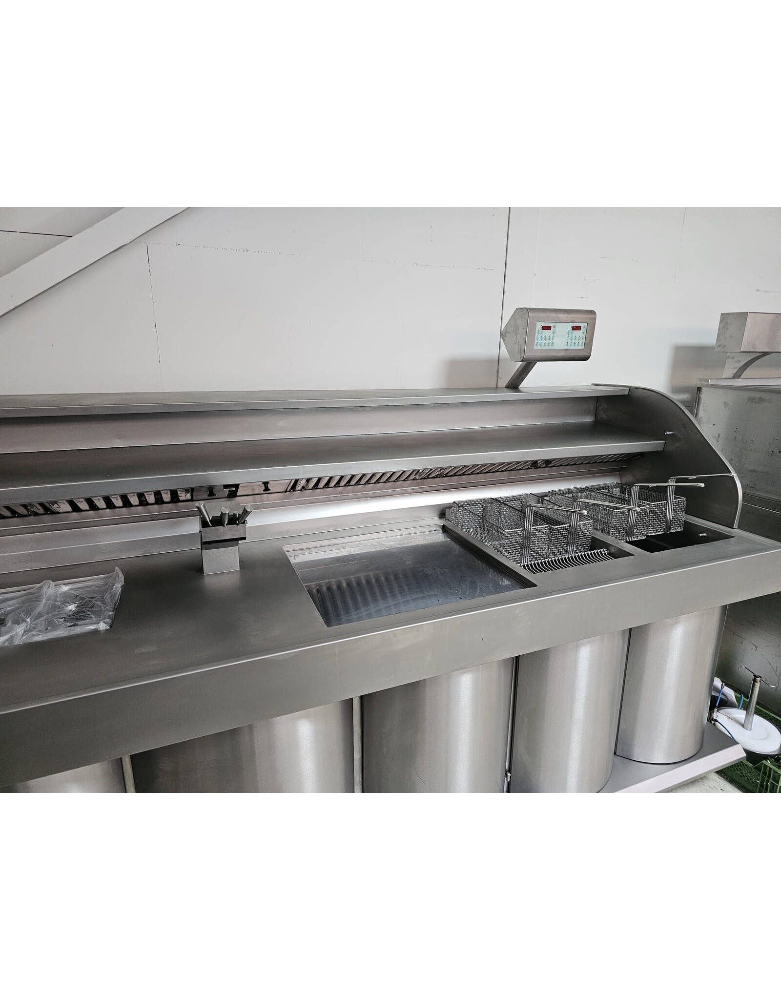 Kiremko bakwand 4x 2 manden HR Bakpl+ABM nog te reviseren