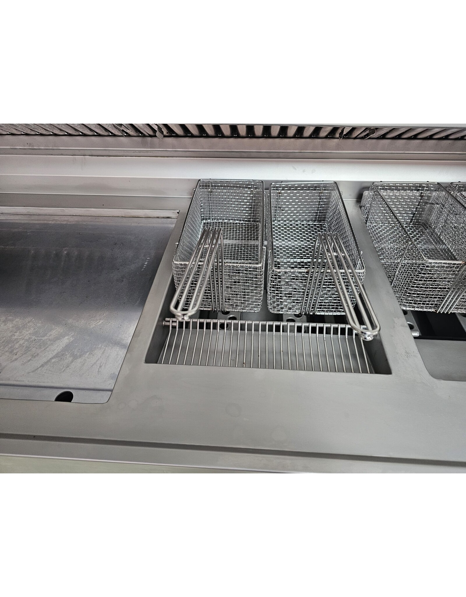 Kiremko bakwand 4x 2 manden HR Bakpl+ABM nog te reviseren