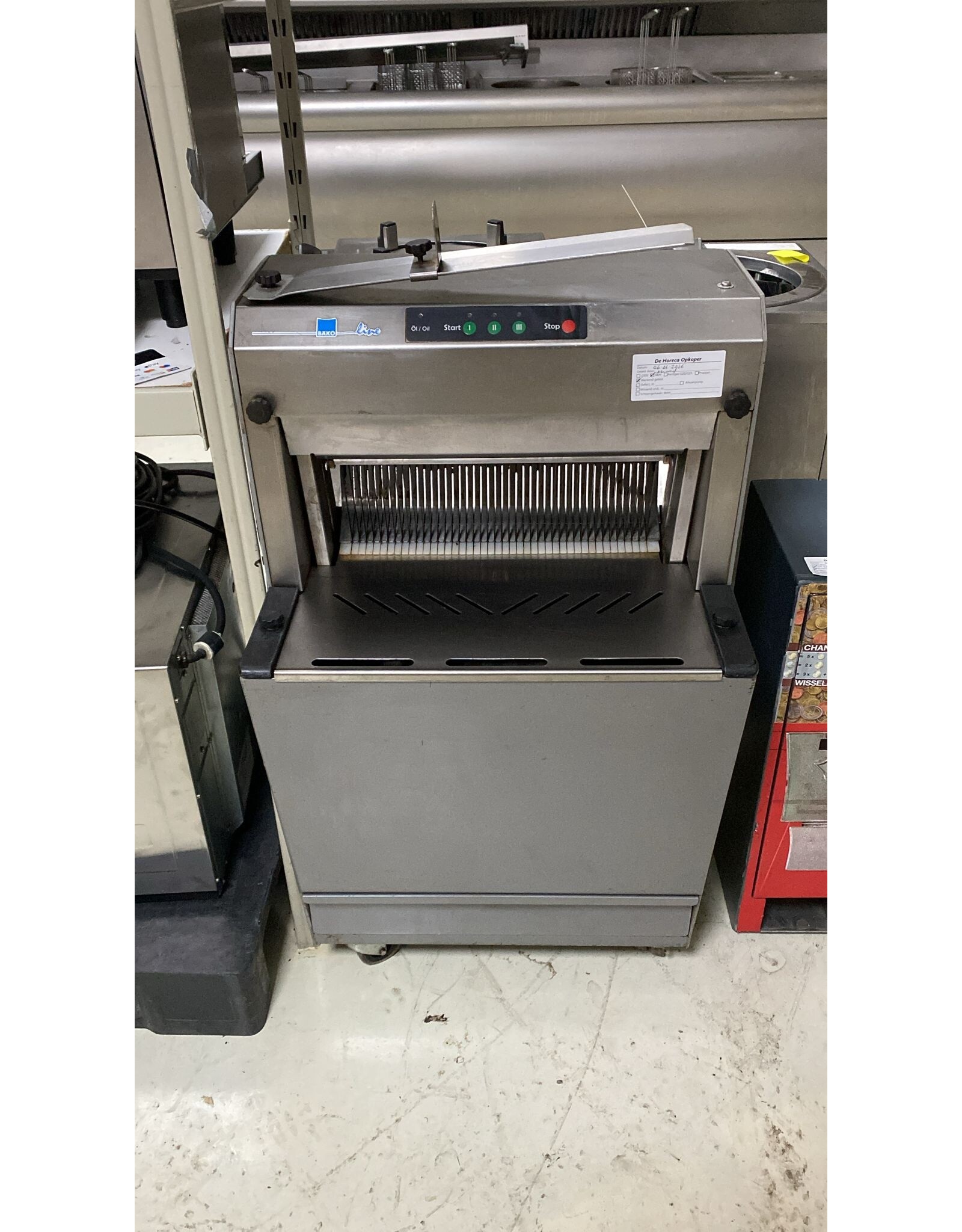 MHS Schneidetechnik broodsnijmachine