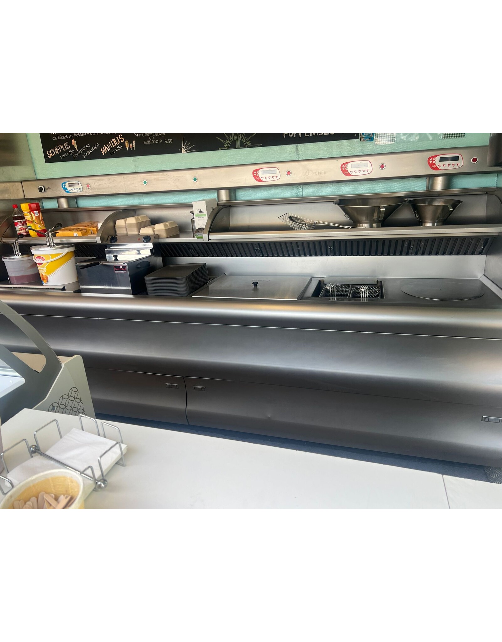 Nog niet gereviseerd - Perfecta Vis en friet bakwand friteuse HR Grillplaat+vetfilter