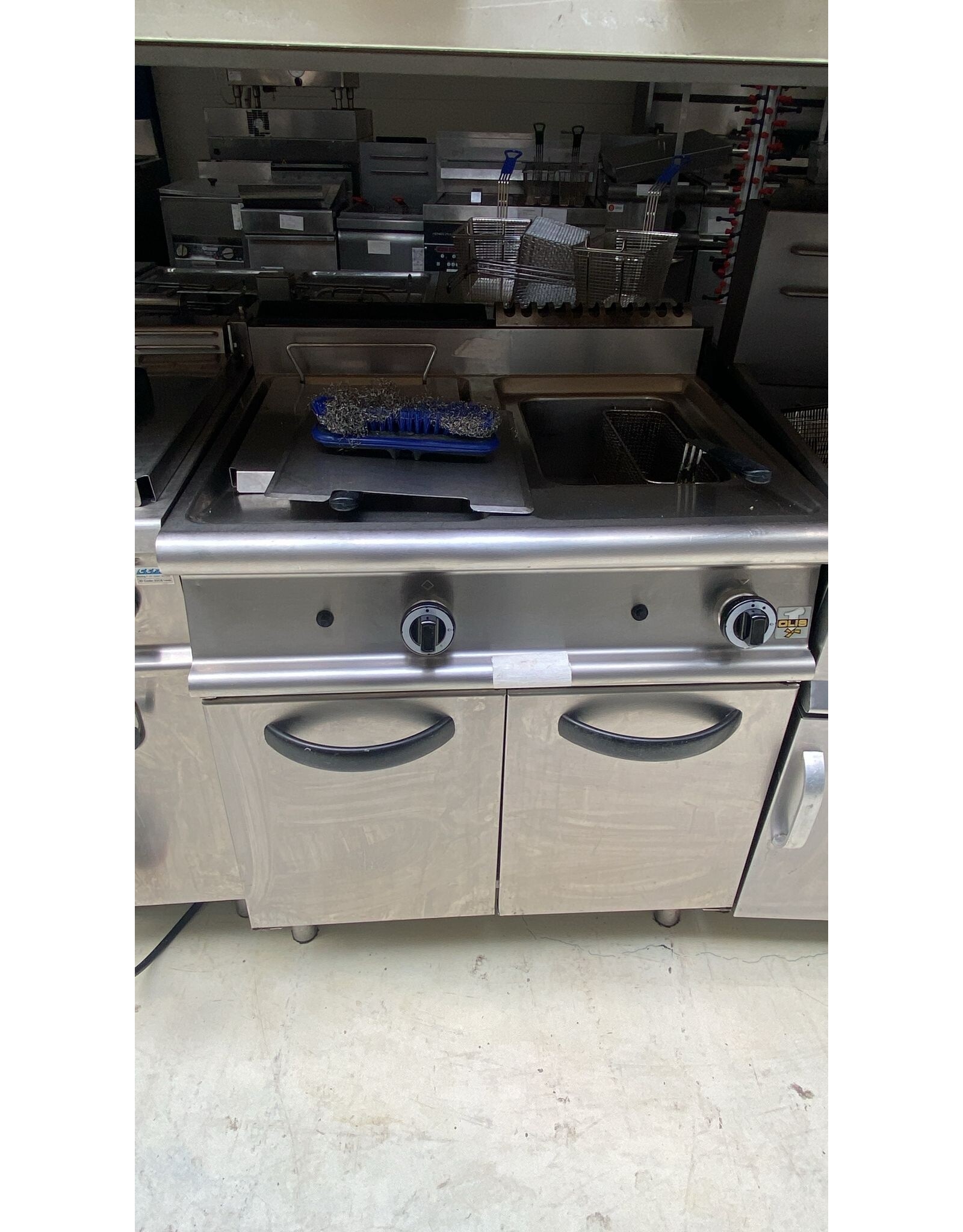 Olis Olis 74/02FRG 2 pan Gas Friteuse