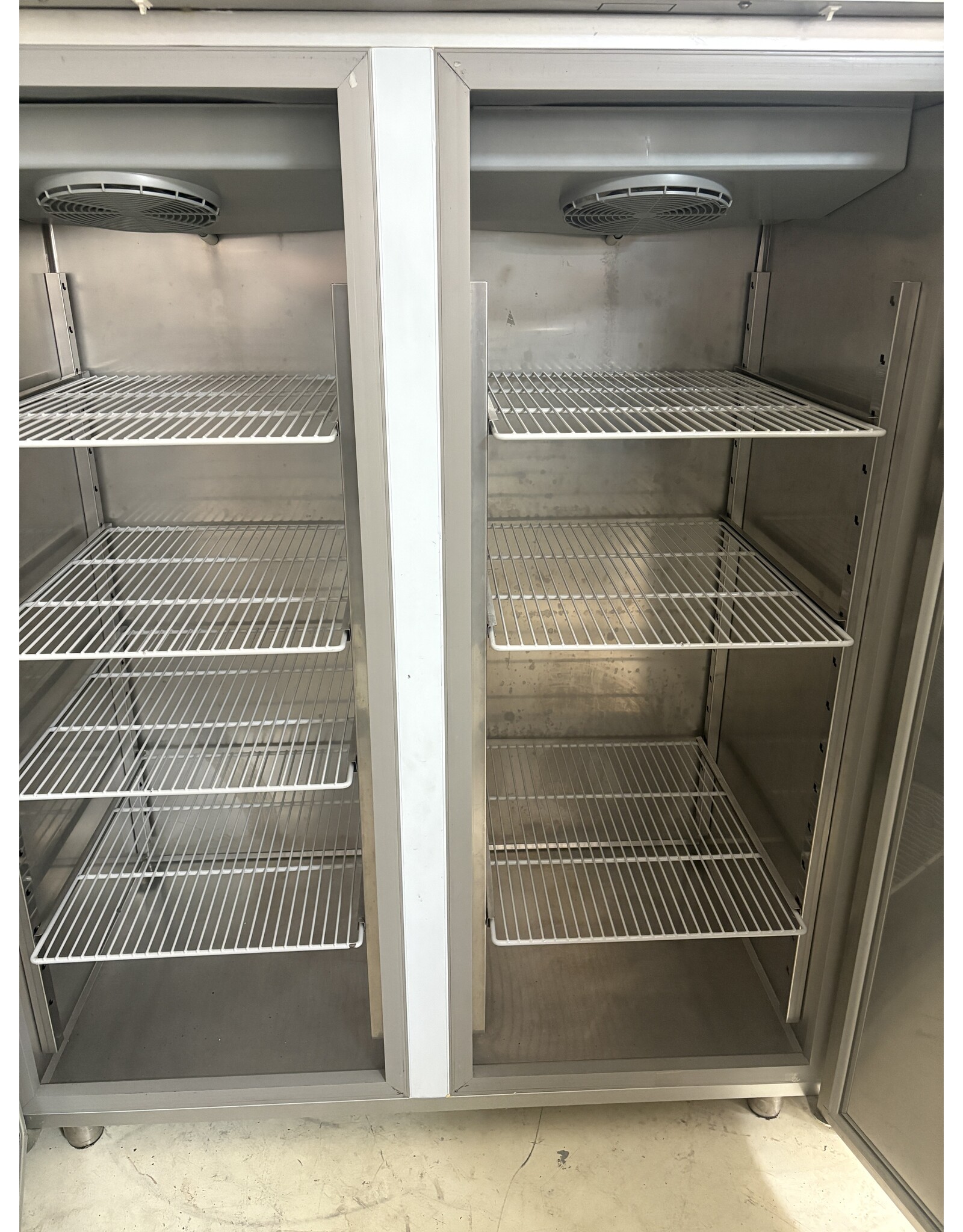 coldline Coldline A1402BE smart 1400 cabinet vriezer