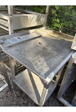RVS Werktafel 106 x 72 x 85cm (B x D x H) Wordt schoongemaakt bij levering