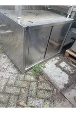 RVS Schuifdeurkast 100 x 70 x 82cm (B x D x H) Wordt schoongemaakt bij levering